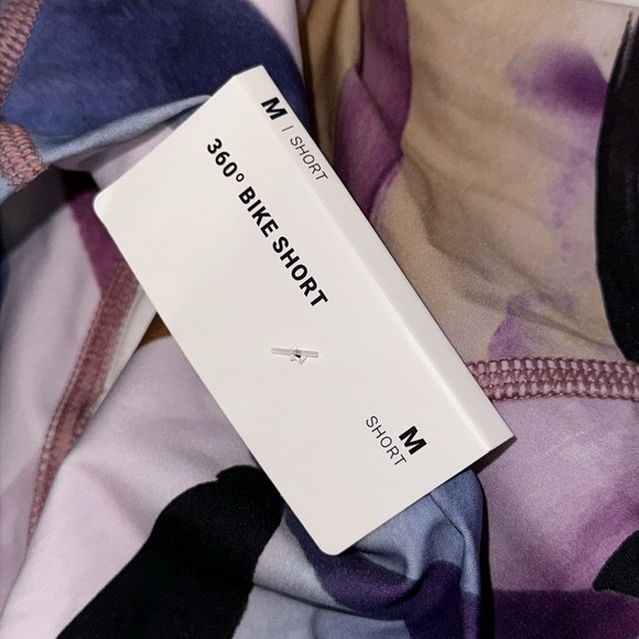 Soma WKND bike shorts size M 360 Go with the flow purple High Rise - Picture 9 of 12